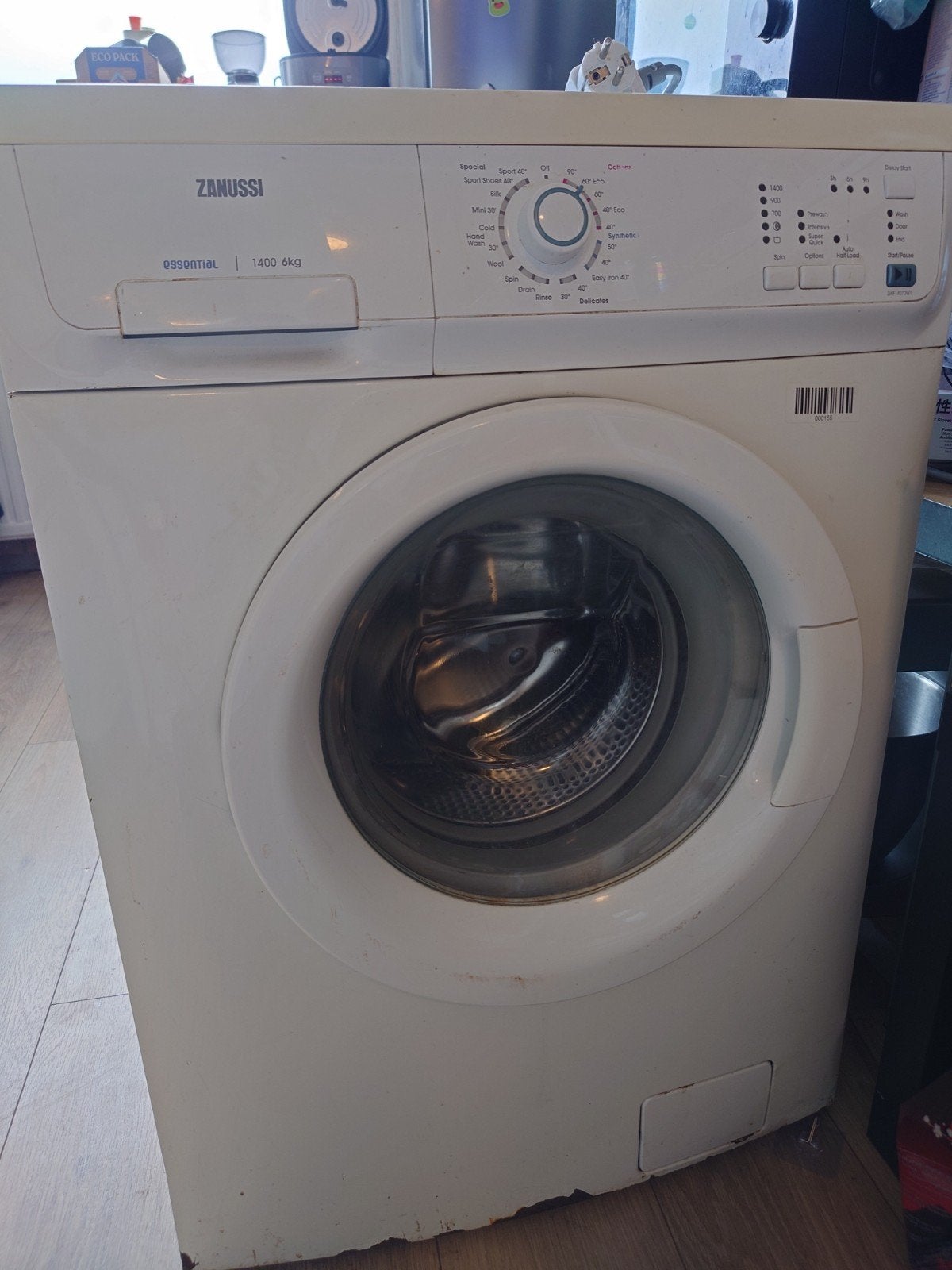 Zanussi Wasmachine ground floor ready to pickup, Witgoed en Apparatuur, Wasmachines, Ophalen, 1200 tot 1600 toeren, Gebruikt, 4 tot 6 kg