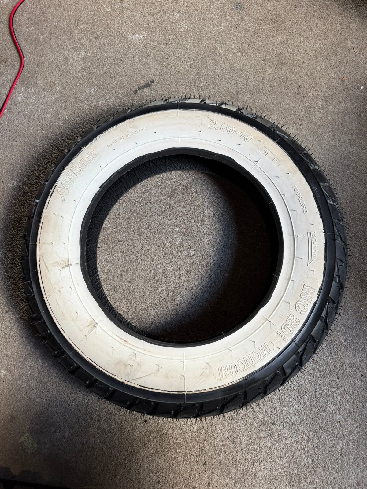 whitewall band 10 inch nieuw. Honda dax band of vespa, Fietsen en Brommers, Ophalen of Verzenden, Zo goed als nieuw, Overige typen