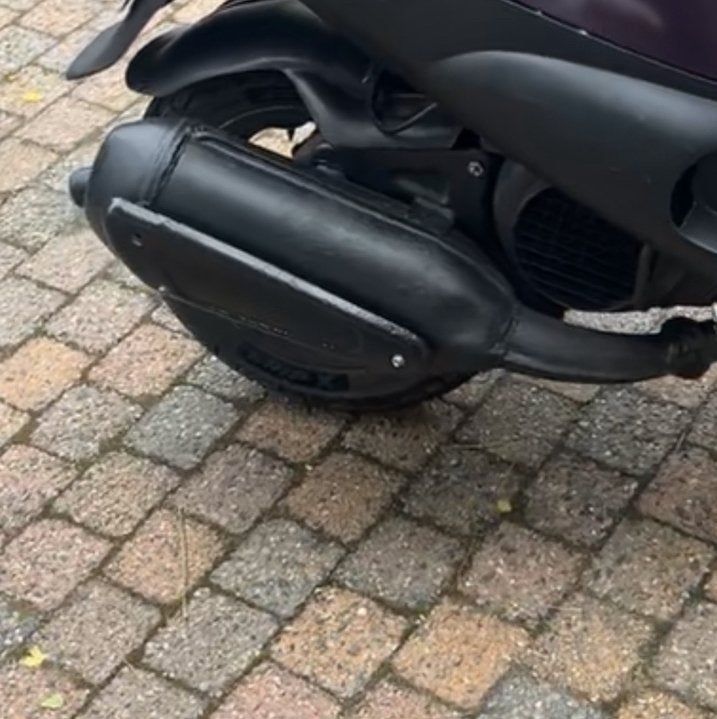 Sm02 uitlaat met bocht, Ophalen, Gebruikt, Uitlaat, Piaggio