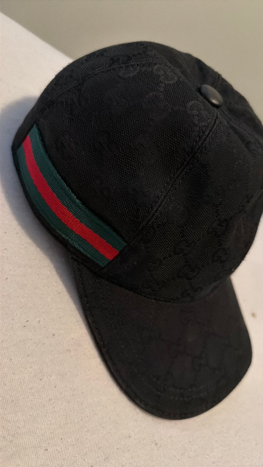Gucci pet, Ophalen, Zo goed als nieuw, One size fits all, Pet