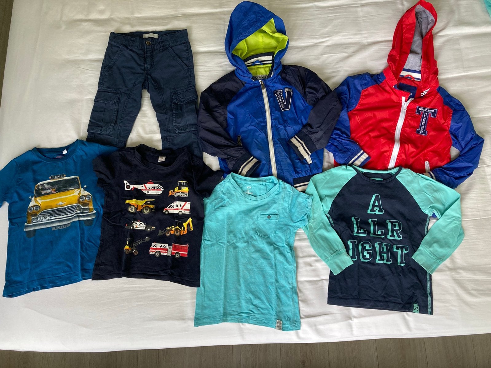 Pakket maat 104 jongen jassen shirts broek, Ophalen of Verzenden, Zo goed als nieuw, Maat 104