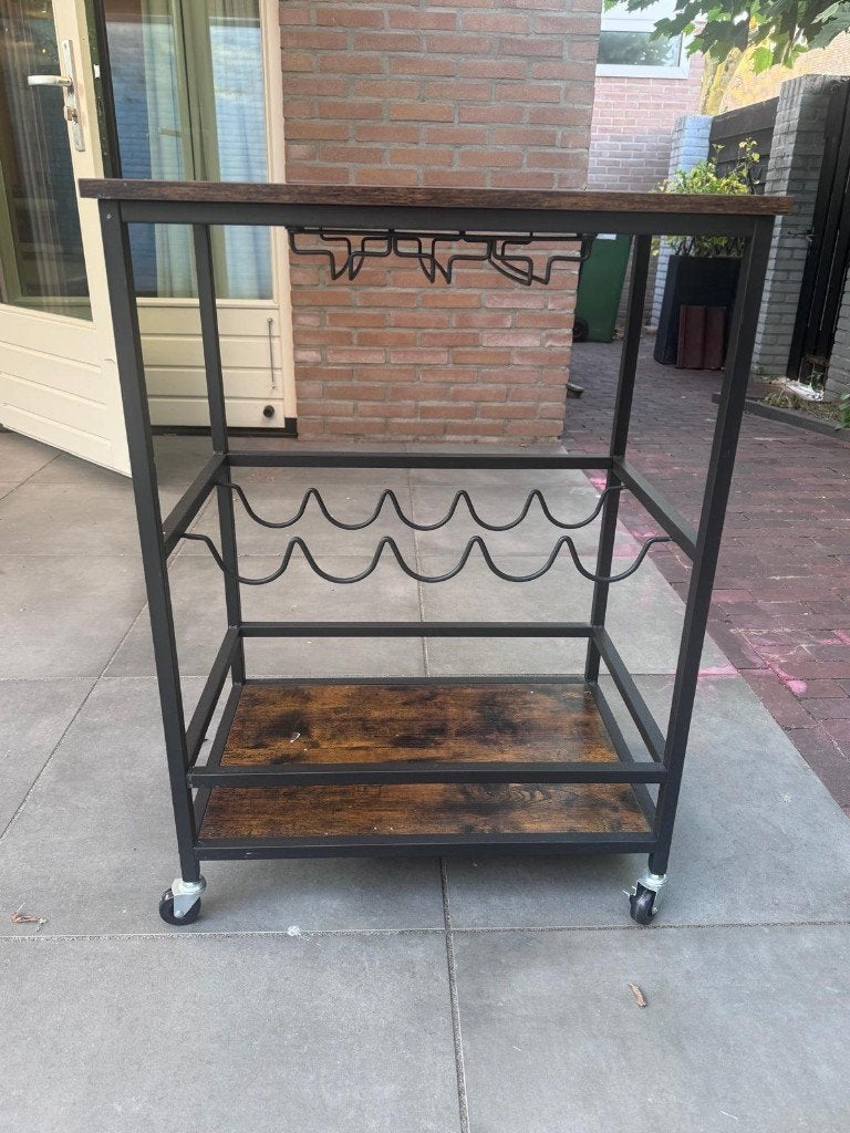 Bar Trolley, Ophalen, Zo goed als nieuw