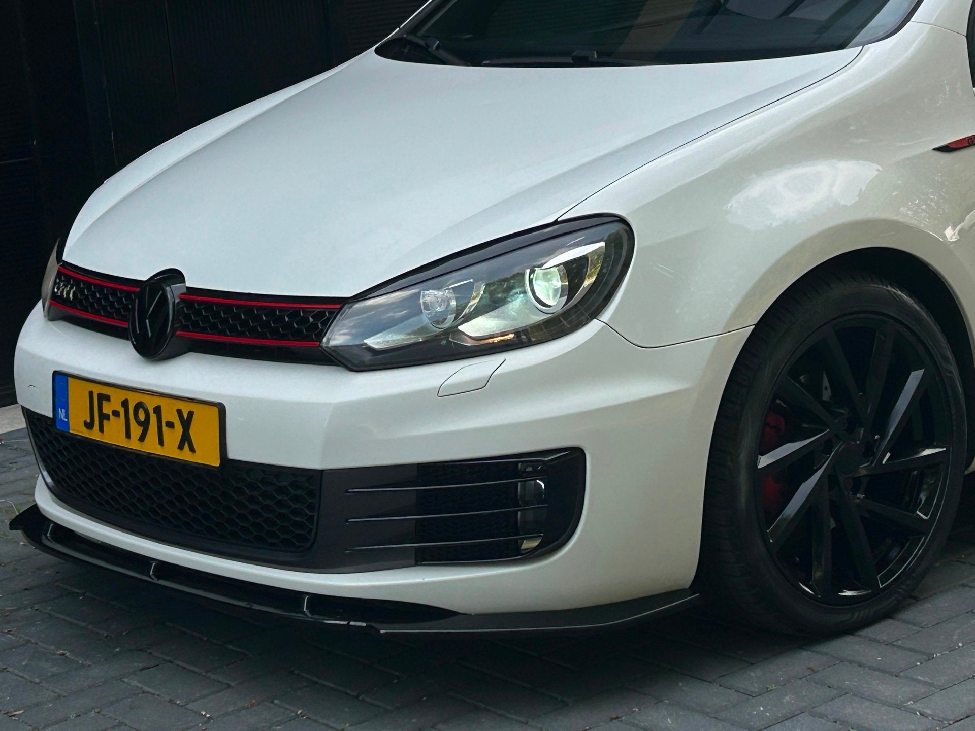 Volkswagen Golf 2.0 GTI DAKJE/LEDER/MAXTON/DSG/LED/BOMVOL/AP, Auto's, Voorwielaandrijving, Euro 5, Gebruikt, Zwart