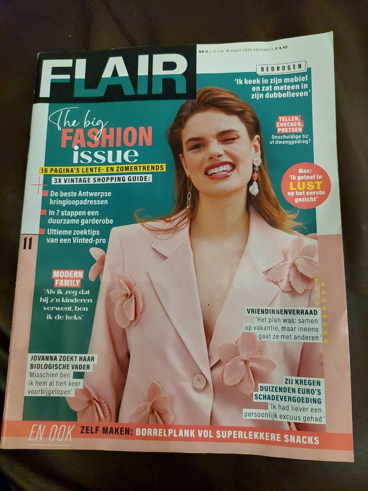 Flair Magazine - The Big Fashion Issue (Maart 2025), Ophalen of Verzenden, Zo goed als nieuw, Damesbladen