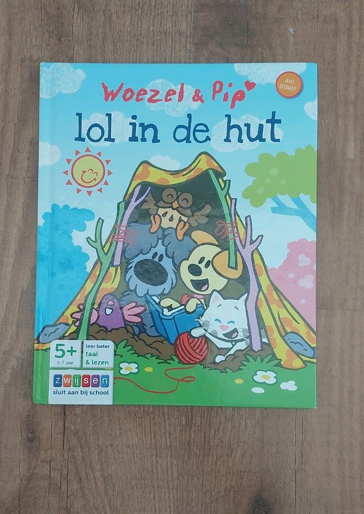 Woezel en Pip: Lol in de Hut - Zo goed als nieuw, Boeken, Ophalen of Verzenden, Zo goed als nieuw, Fictie algemeen