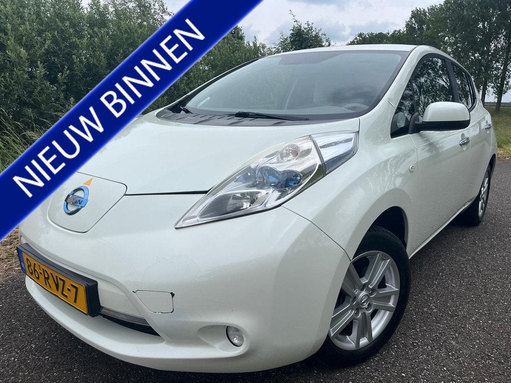 Nissan LEAF Base | Automaat | Airco | Cruise | Navi | Achter, Auto's, Nissan, Gebruikt, Electronic Stability Program (ESP), Wit
