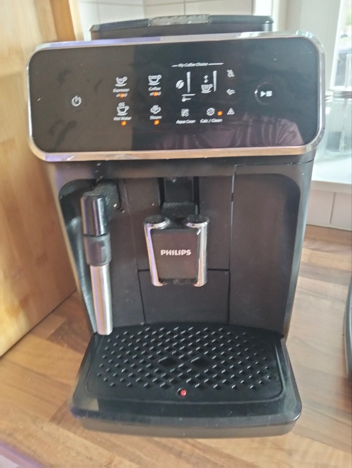 Philips 2200 Serie Volautomatische Espressomachine, Witgoed en Apparatuur, Koffiezetapparaten, Ophalen, Koffiebonen, Zo goed als nieuw