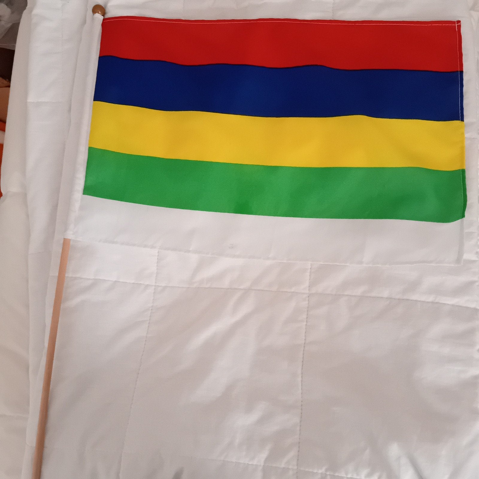 Vlaggetje gestreept 60 cm., Ophalen of Verzenden