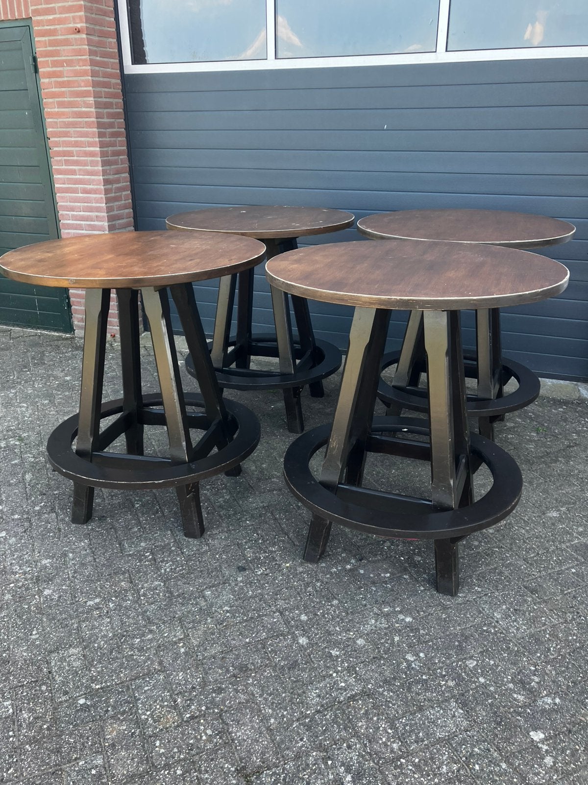 Statafel pokertafel. 4 stiks aanwezig, Ophalen, Gebruikt