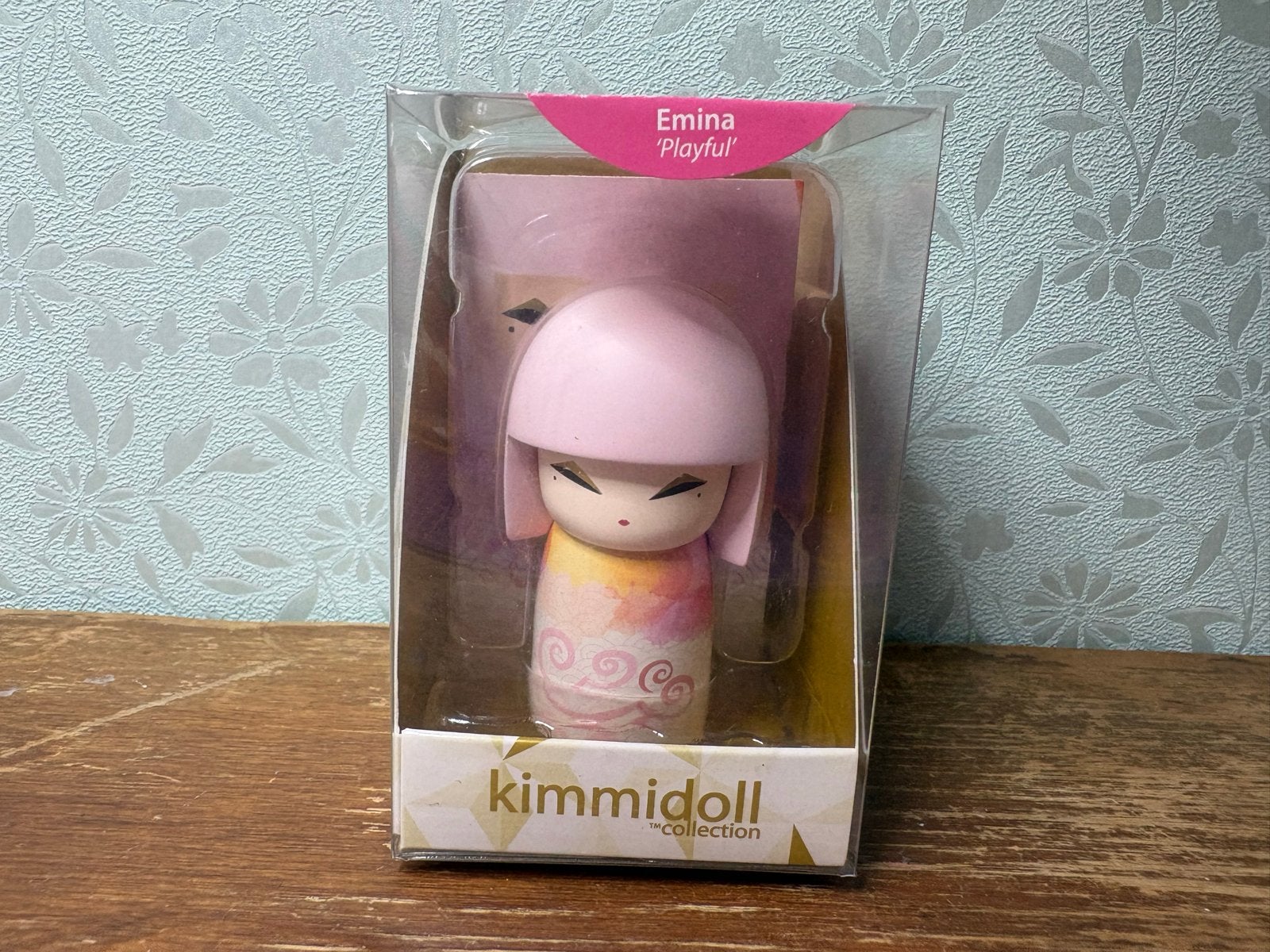 Kimmidoll Emina 'Playful' 6cm - Nieuw in verpakking, Ophalen of Verzenden, Nieuw