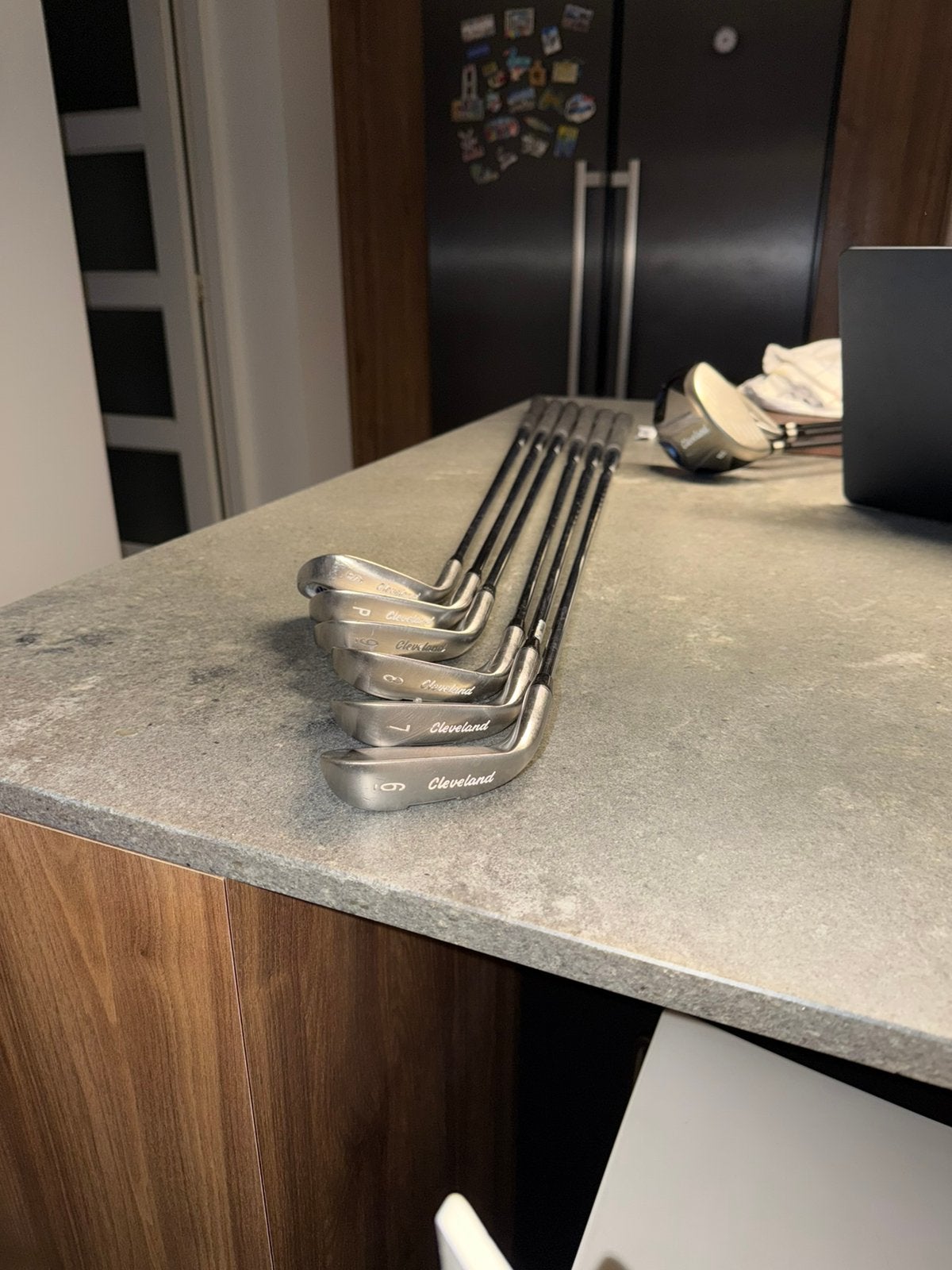 Foto 14 van Zeer nette cleveland beginners golfset