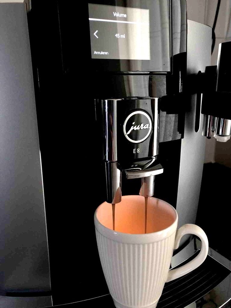 Jura E8 Koffiemachine, Witgoed en Apparatuur, Ophalen, Espresso apparaat, 10 kopjes of meer, Zo goed als nieuw