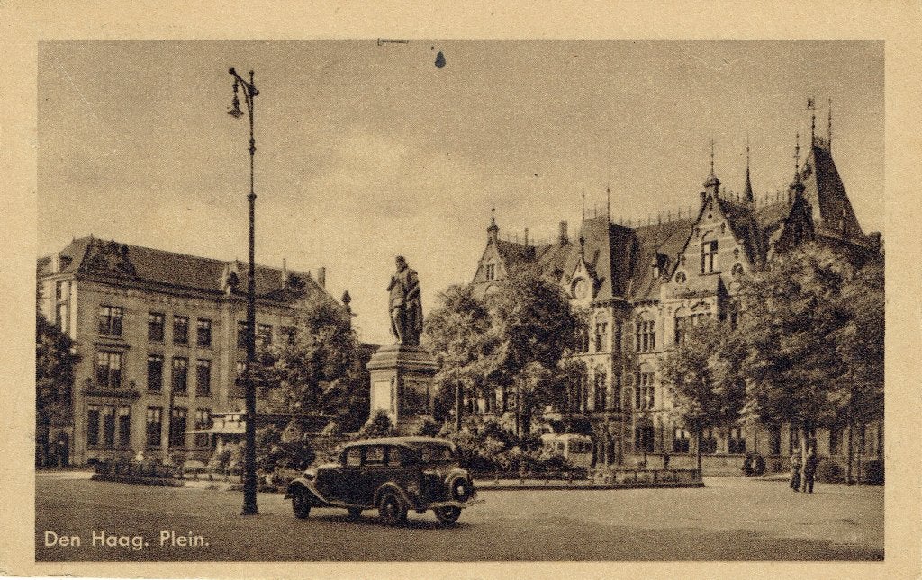 Ansichtkaart Den Haag Plein, Verzenden, 1940 tot 1960, Gelopen, Zuid-Holland