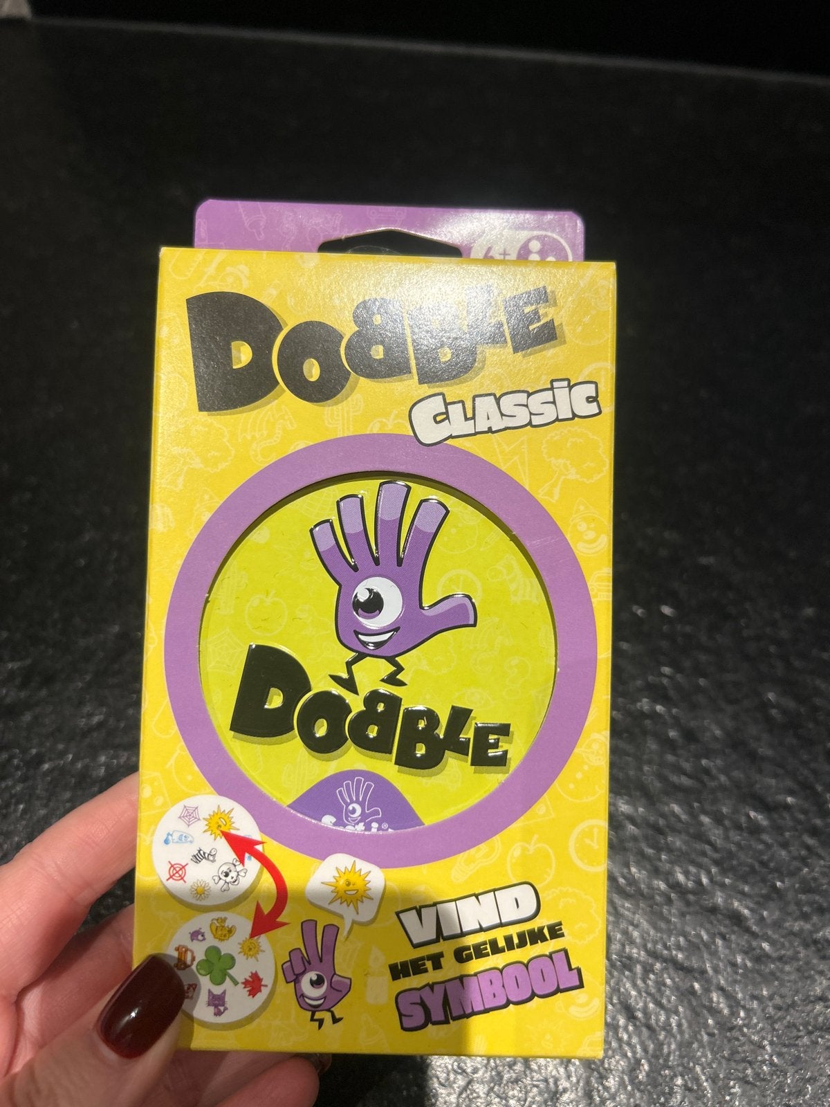 Dobble Classic Kaartspel - Vind het gelijke symbool, Hobby en Vrije tijd, Een of twee spelers, Ophalen of Verzenden, Nieuw
