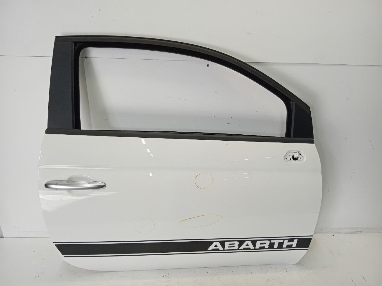 Portier rechts voor Fiat 500, Onderdelen@venauto.nl, Van der Ven Autorecycling B.V., Gebruikt, Ettenseweg 76, 4706 PB Roosendaal, The Netherlands