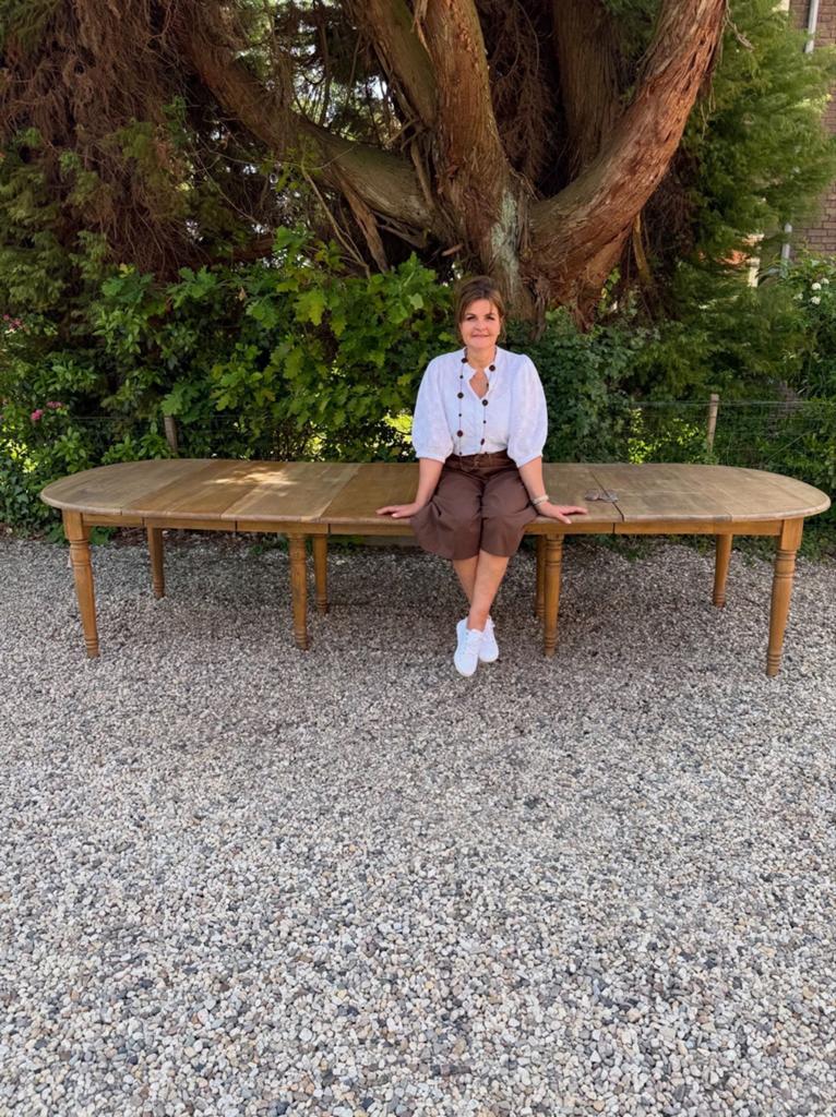 Ronde eettafel uitschuifbaar  landelijke/engelse stijle, Huis en Inrichting, Tafels | Salontafels, Gebruikt, 100 tot 150 cm, 200 cm of meer