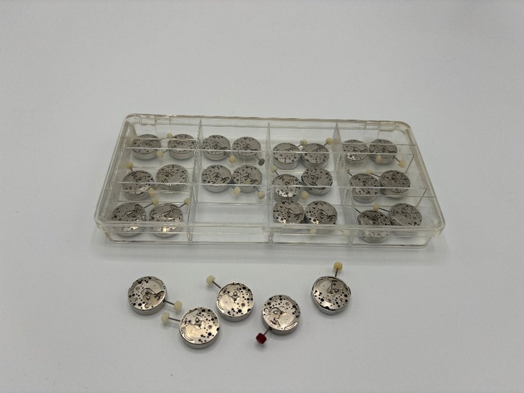 27x FEF Caliber 6870 – 17 Jewels Swiss Mechanische Uurwerken, Ophalen of Verzenden, Staal, Overige merken, 1960 of later