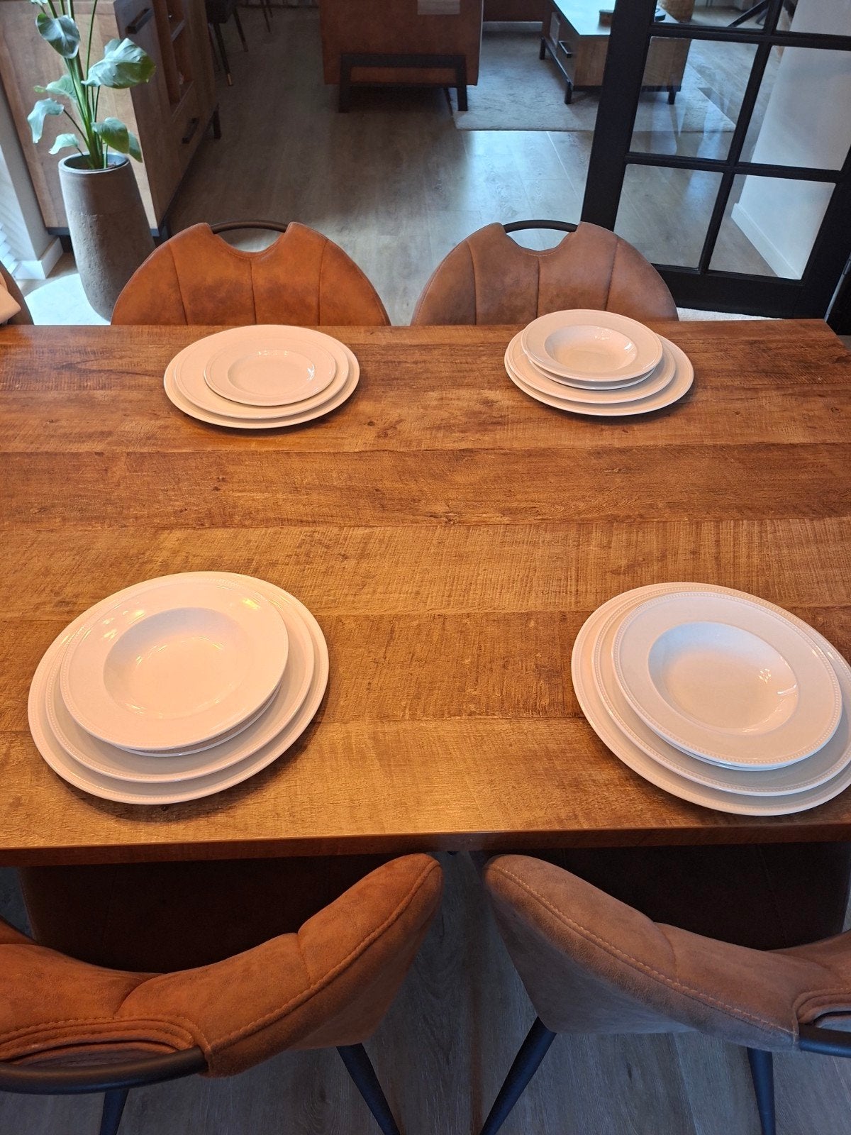 Wedgwood Windsor borden - Made in England, Ophalen of Verzenden, Zo goed als nieuw, Bord(en), Wedgwood