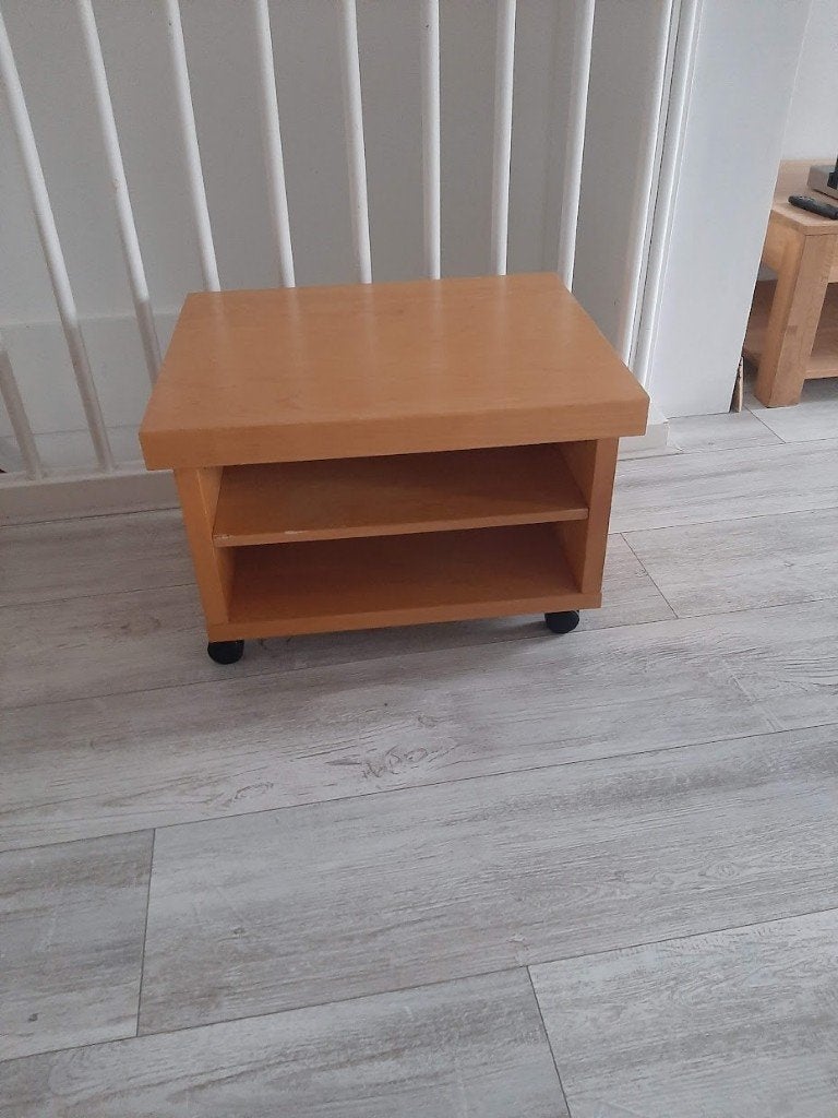 IKEA Oppli tv-meubel – massief hout – 60x50x40 cm, Ophalen, Gebruikt, 50 tot 100 cm, Minder dan 100 cm