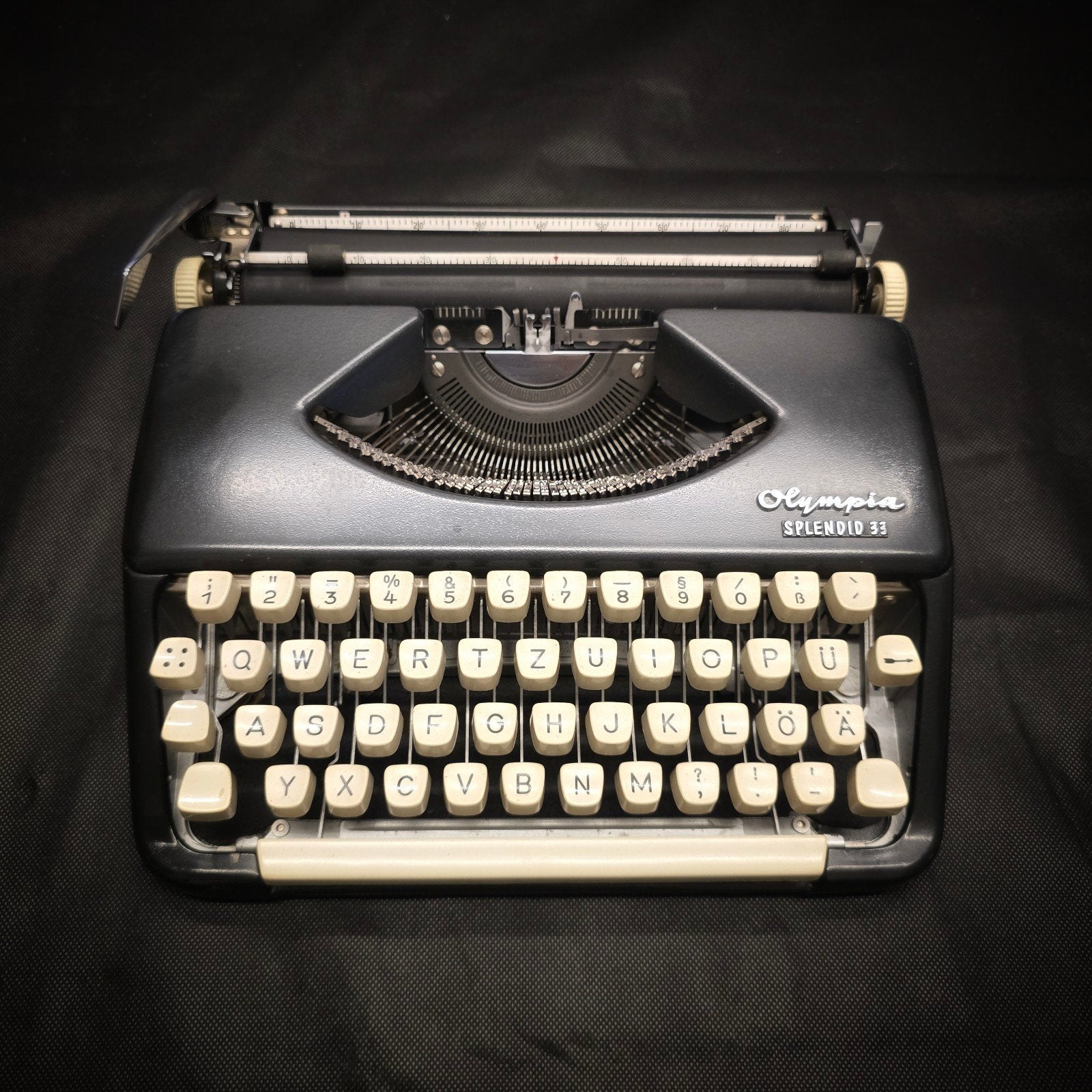 OLYMPIA Splendid 33 1961 zwart, gerestaureerd, Diversen, Typemachines, Ophalen of Verzenden