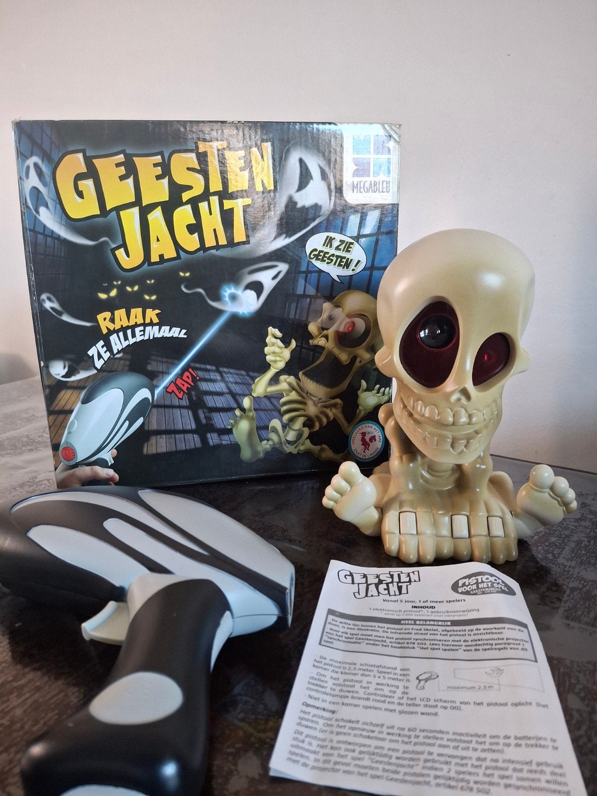 Leuk spel: Geestenjacht
- Raak ze allemaal!, Ophalen of Verzenden, Gebruikt, Jongen of Meisje