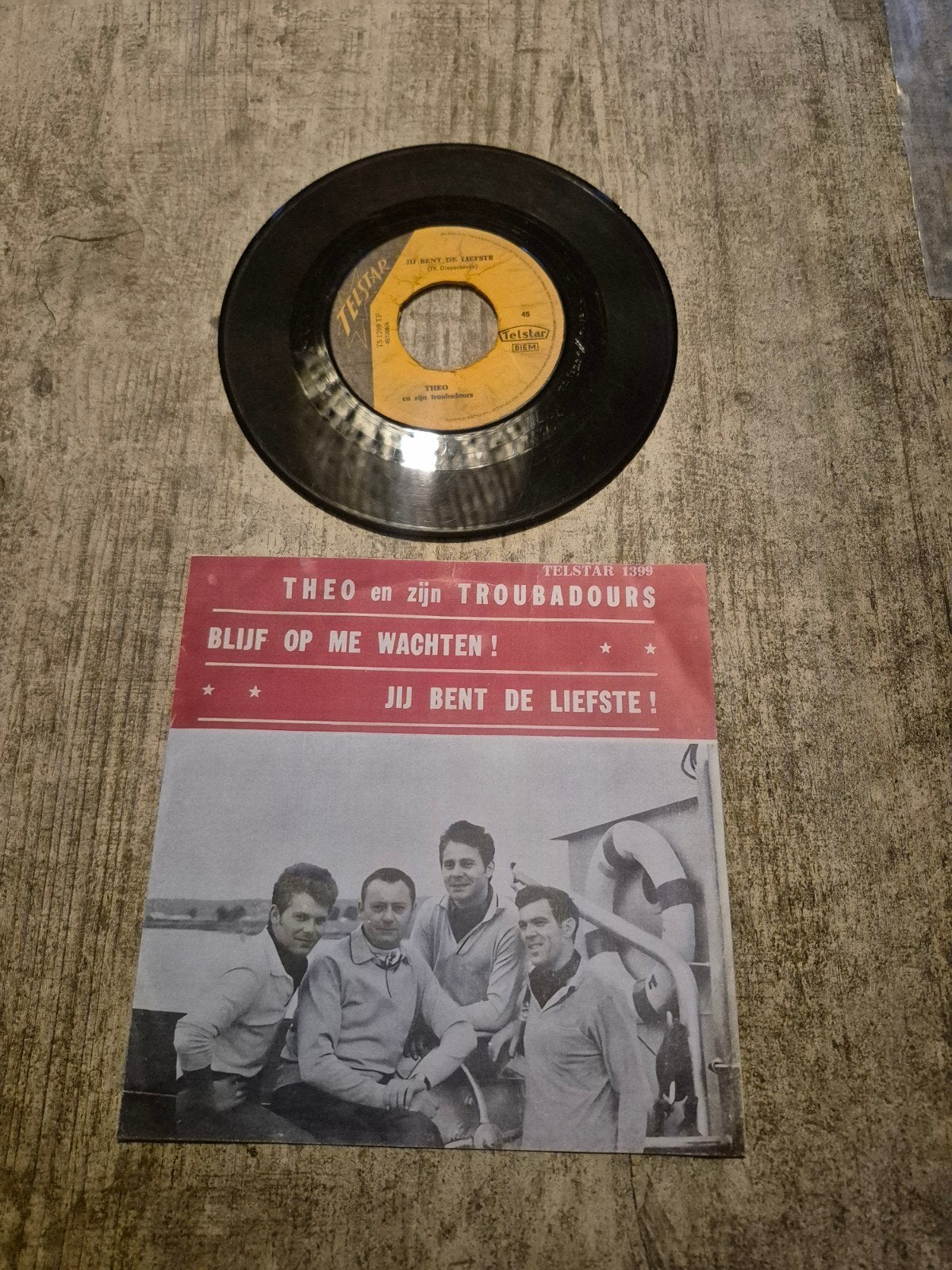 Theo en zijn troubadours- blijf op me wachten, Ophalen of Verzenden, Gebruikt, Overige formaten, Levenslied of Smartlap