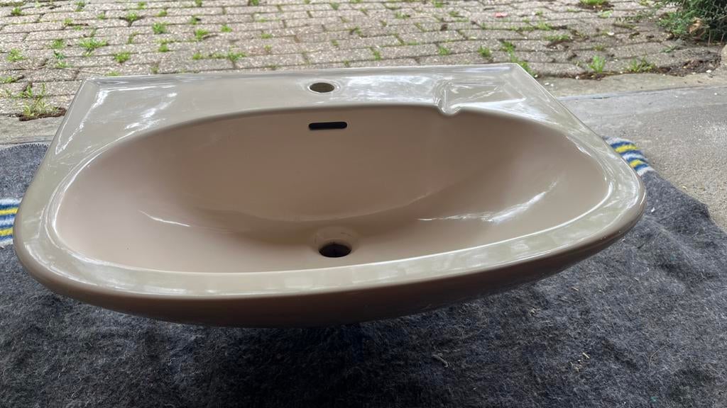Vintage/retro wastafel (taupe/beige) ‘70’s, Ophalen, Zo goed als nieuw, Wastafel