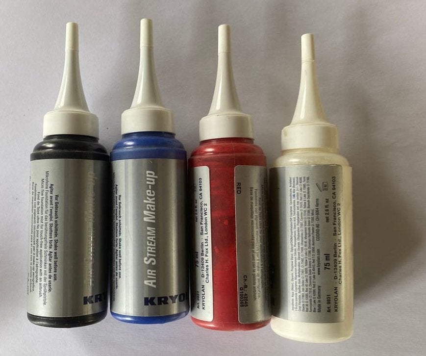 Kryolan Air stream make-up, 4 flessen., Ophalen of Verzenden, Zo goed als nieuw, Gehele gezicht