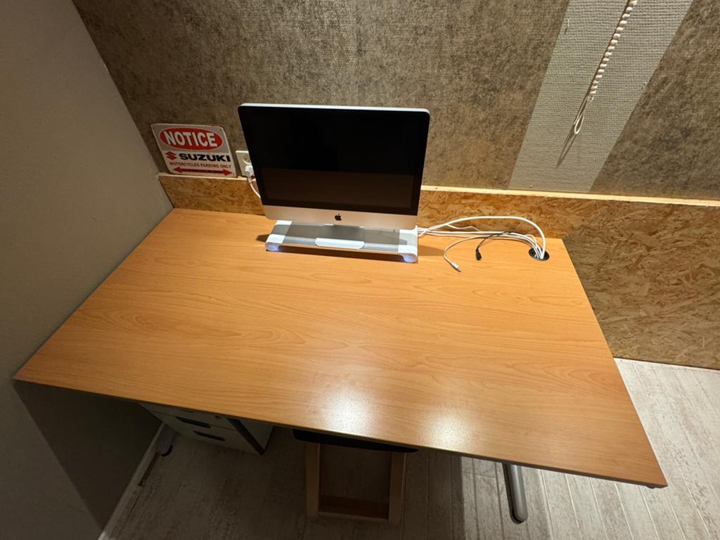 In hoogte verstelbaar bureau gispen, Huis en Inrichting, Bureaus, Gispen, 160 cm, Hout, Bruin