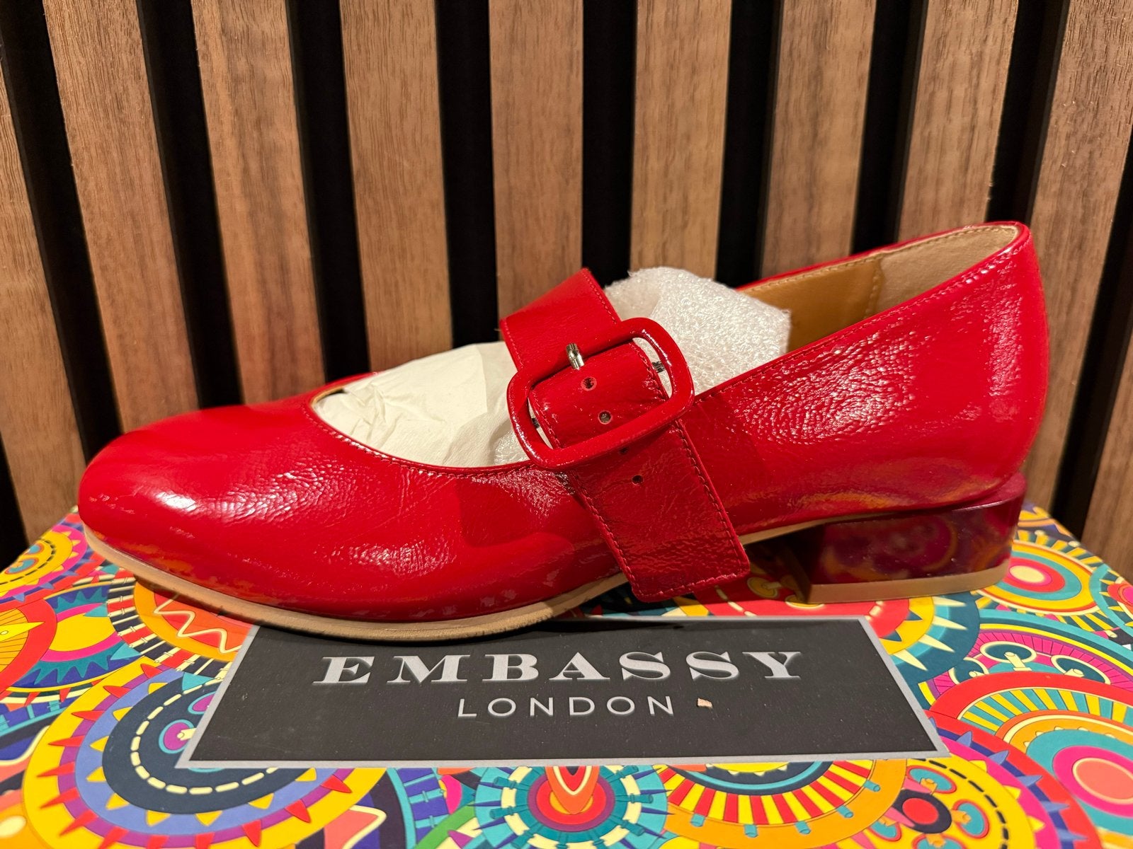 Nieuwe rode lak Mary Jane schoenen - Embassy London, Kleding | Dames, Schoenen, Schoenen met lage hakken, Nieuw, Ophalen of Verzenden