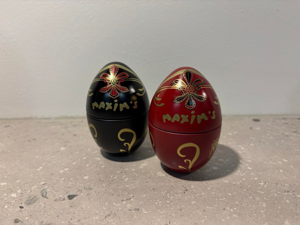 Eivormige blikken Maxim's chocolade, Ophalen of Verzenden, Gebruikt, Overige, Overige merken