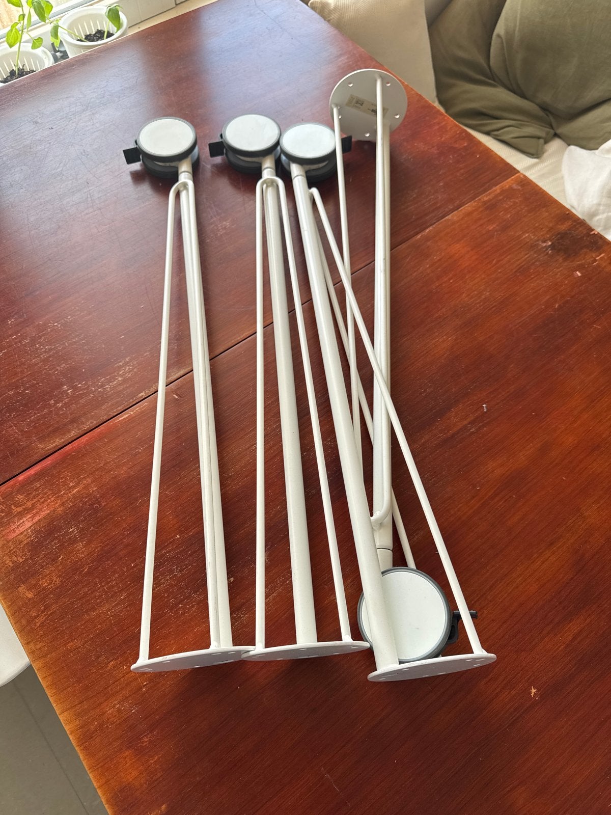 IKEA Krille tafelpoot wit - set van 4, Huis en Inrichting, Tafelonderdelen, Ophalen, Tafelpoot, Minder dan 50 cm, 50 tot 100 cm
