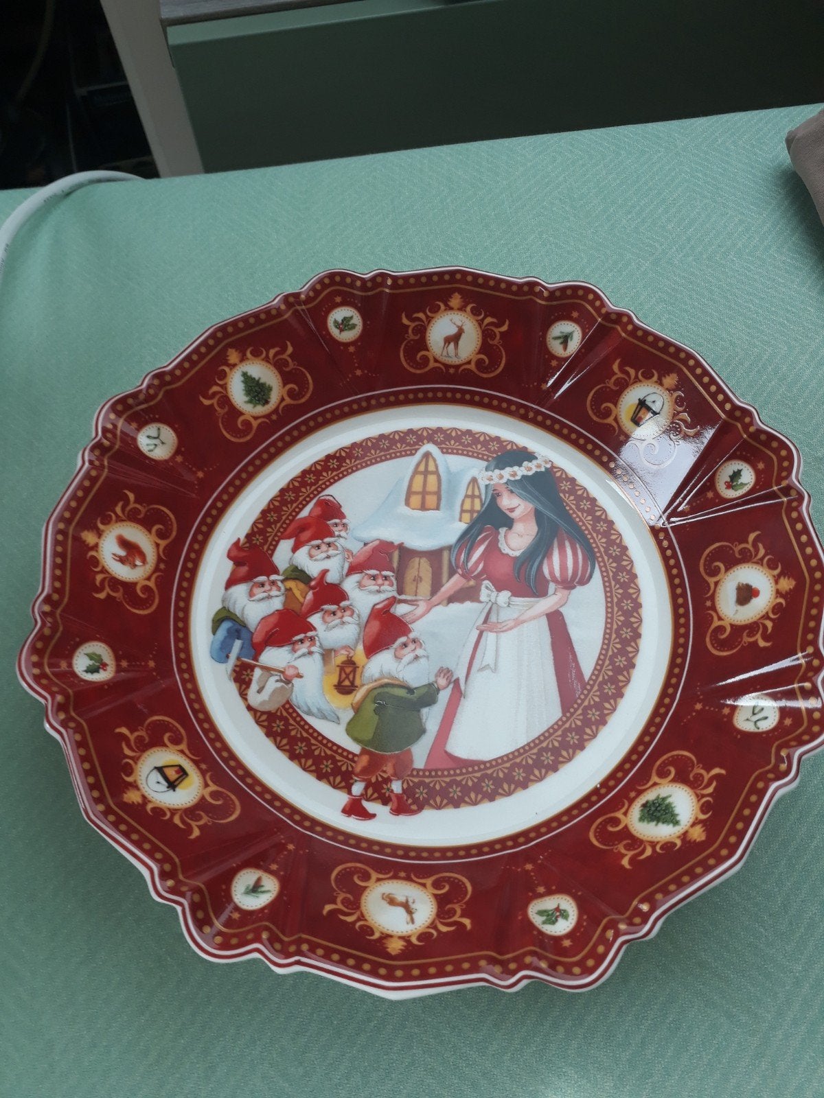 Villeroy & Boch Sneeuwwitje bord 24 cm - Toy's Fantasy 2015, Ophalen of Verzenden, Zo goed als nieuw
