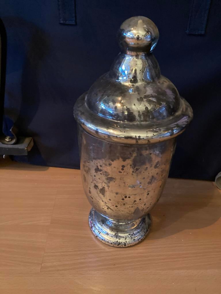 Zilverkleurige Stolp - Decoratieve Glazen Stolp met Voet, Ophalen, Gebruikt