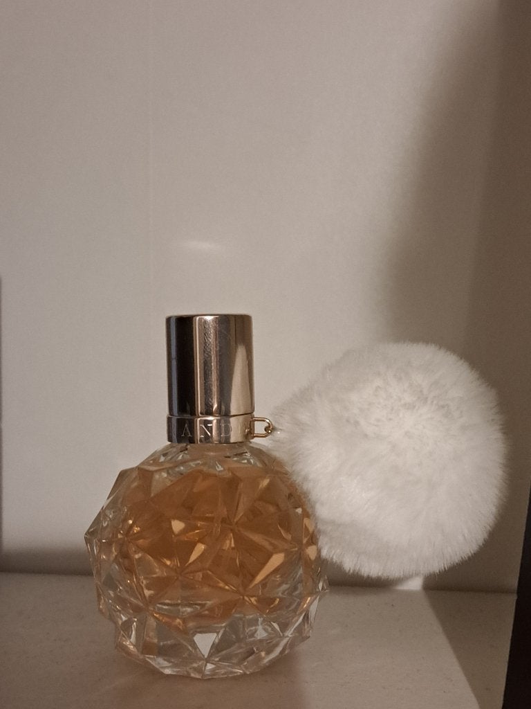 30 ml Ariana Grande Ari, Ophalen of Verzenden, Zo goed als nieuw