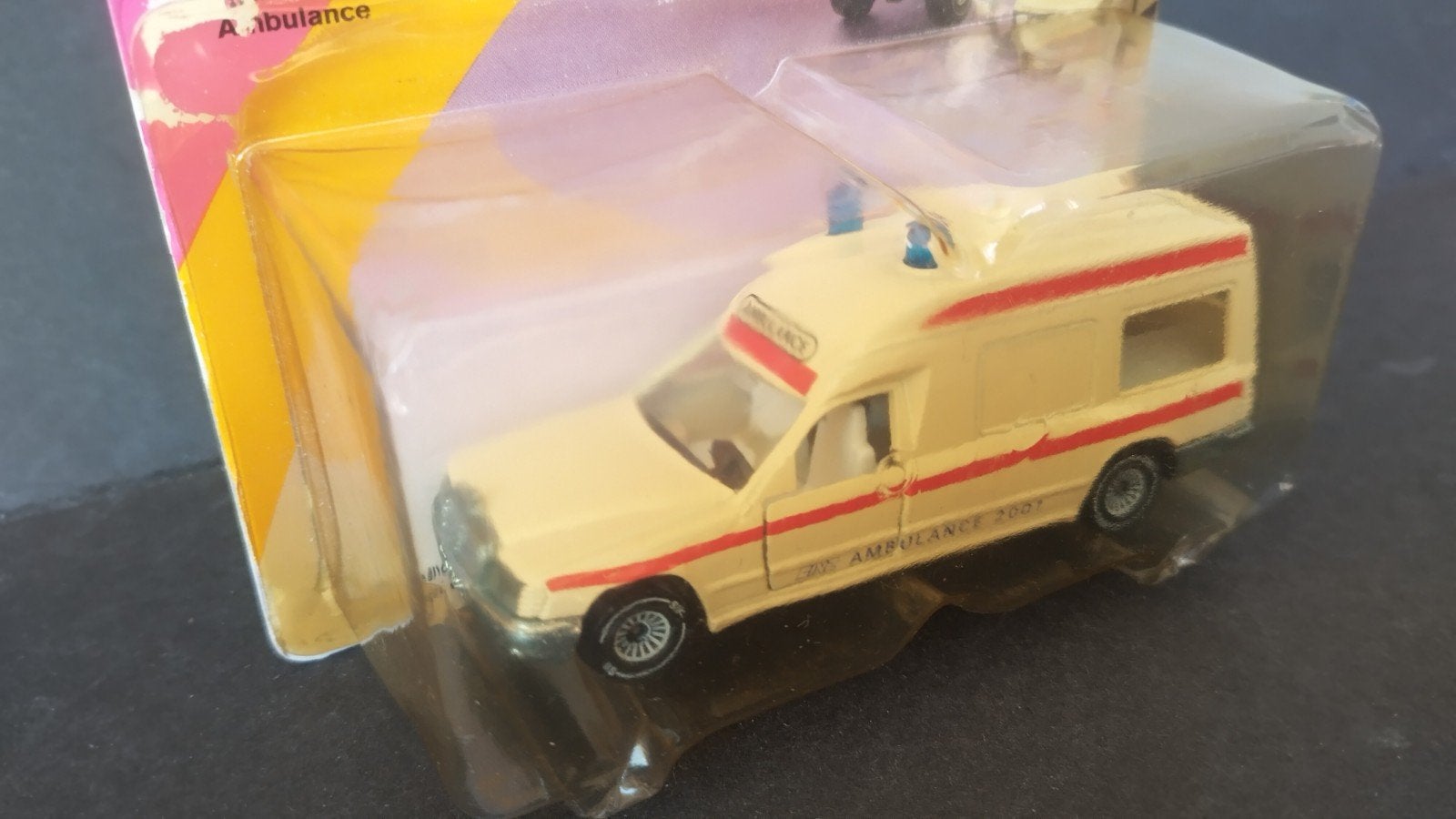 Mercedes Benz Binz Ambulance 1:55 Siku 1630 Pol, Auto, Verzenden, Zo goed als nieuw, Sieper