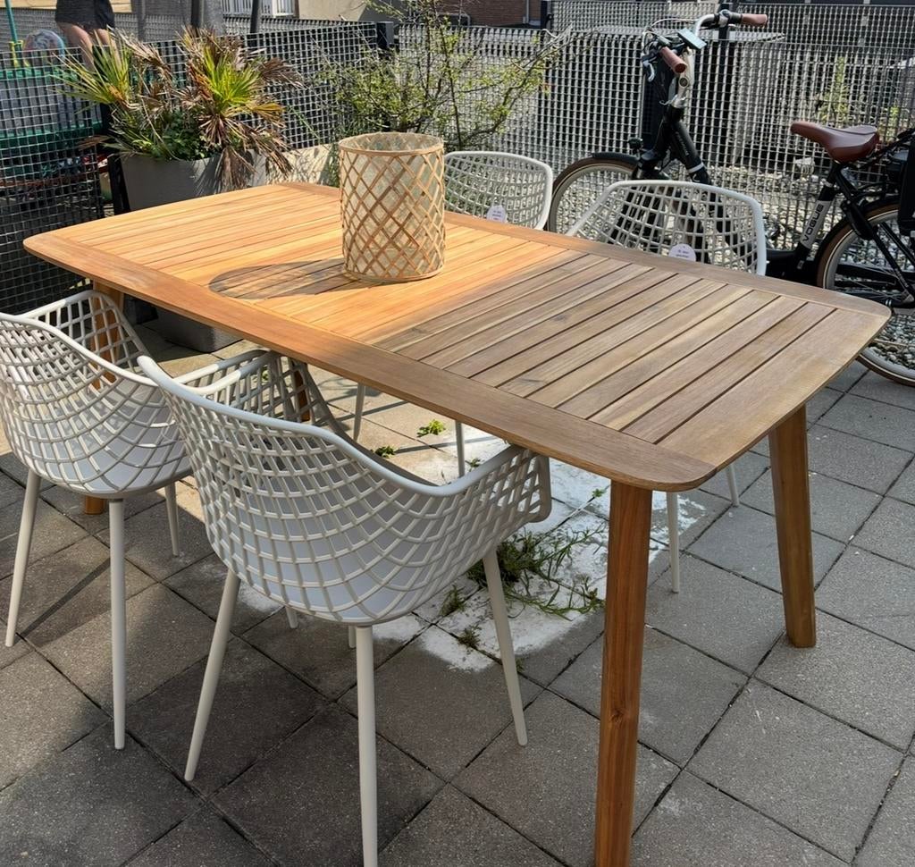 Vier webbing tuinstoelen van de Kwantum, Ophalen, Zo goed als nieuw, Kunststof