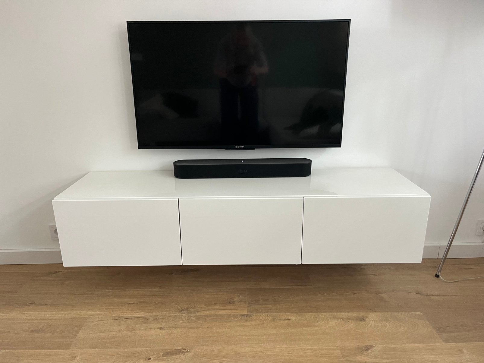 Hangend tv meubel wit 150cm, Ophalen, 100 tot 150 cm, Zo goed als nieuw, Minder dan 100 cm