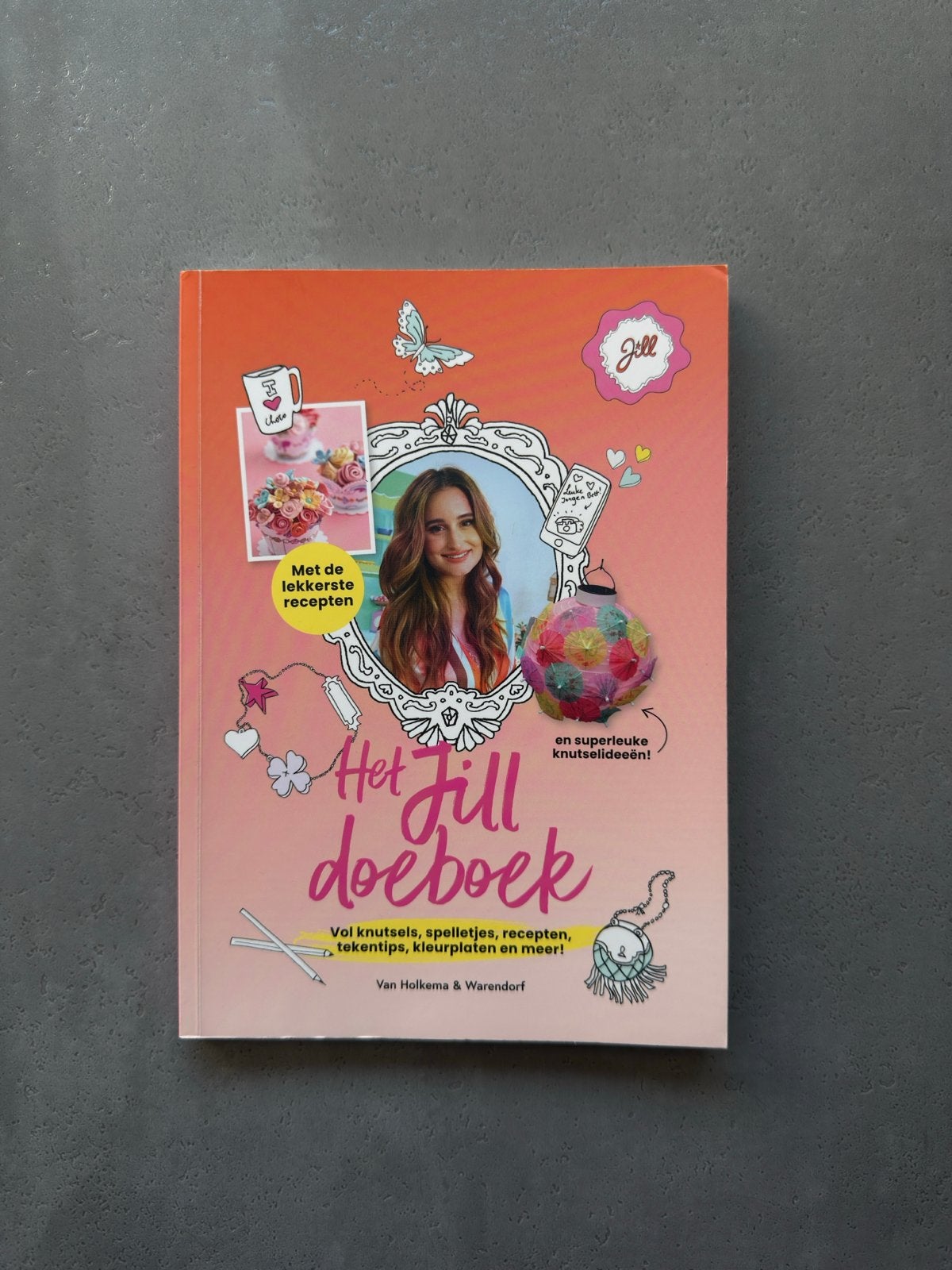 Het Jill Doeboek: Knutsel, Speel en Kook Plezier!, Ophalen of Verzenden, Zo goed als nieuw, Taart, Gebak en Desserts