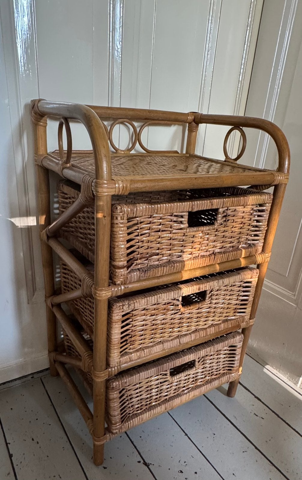 Vintage rotan ladekastje, Huis en Inrichting, Kasten | Ladekasten, Ophalen, Minder dan 50 cm, Zo goed als nieuw, 3 of 4 laden