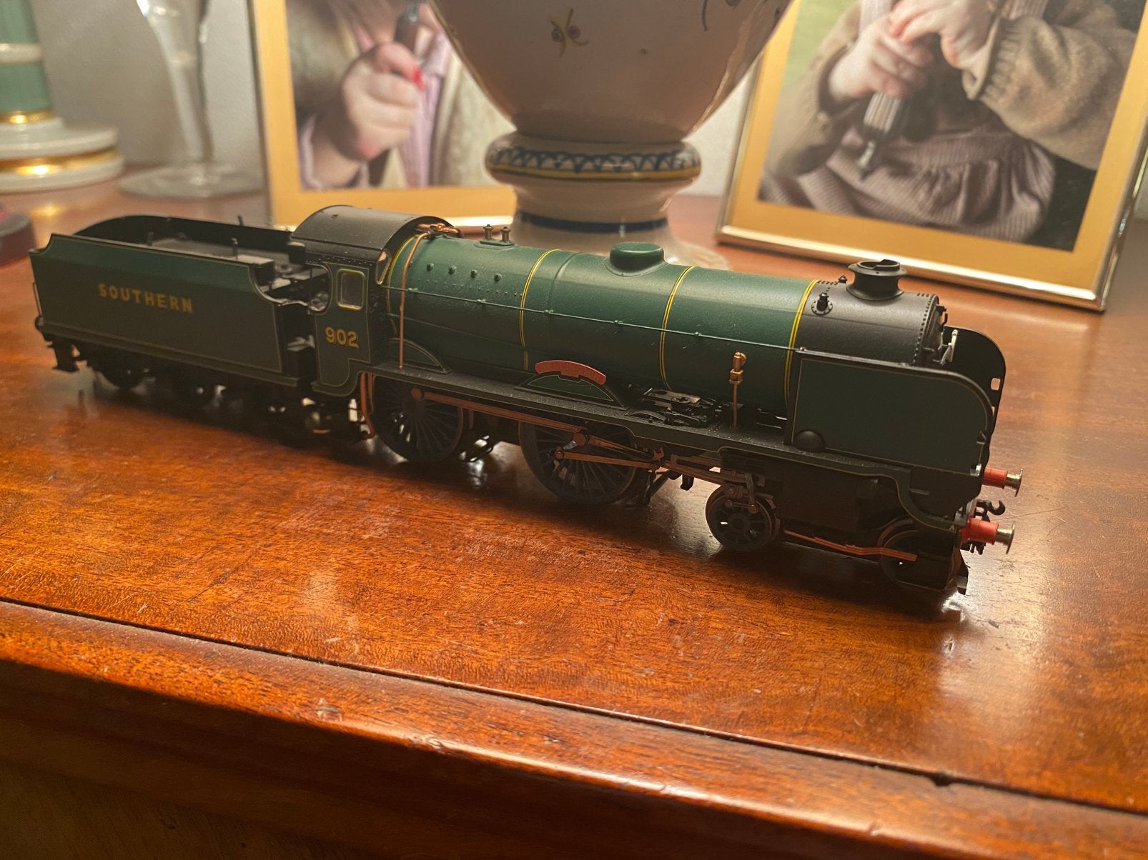 Hornby OO Gauge Southern Schools Class ‘Wellington’, Overige merken, Ophalen of Verzenden, Zo goed als nieuw, Gelijkstroom