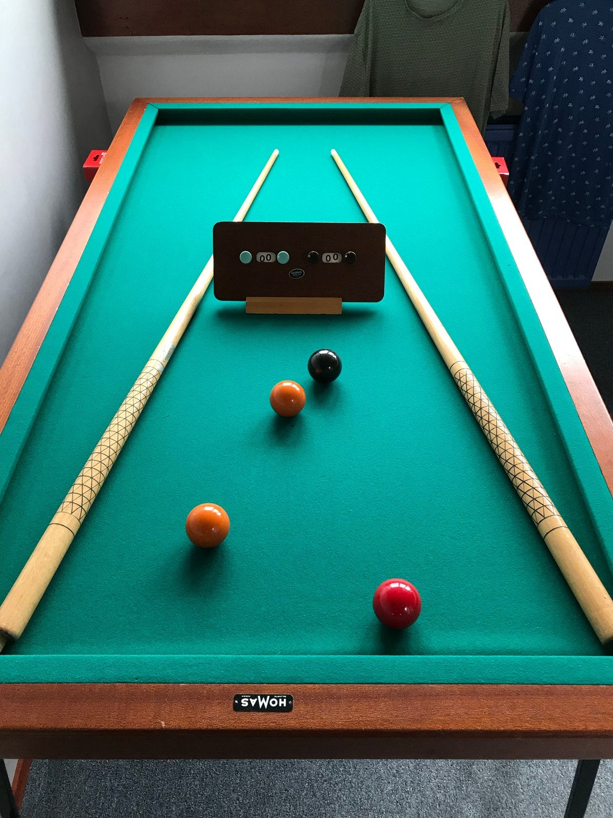 Tafelbiljart Homas 154x86cm met keuen, ballen en scorebord, Ophalen, Gebruikt, Biljarttafel