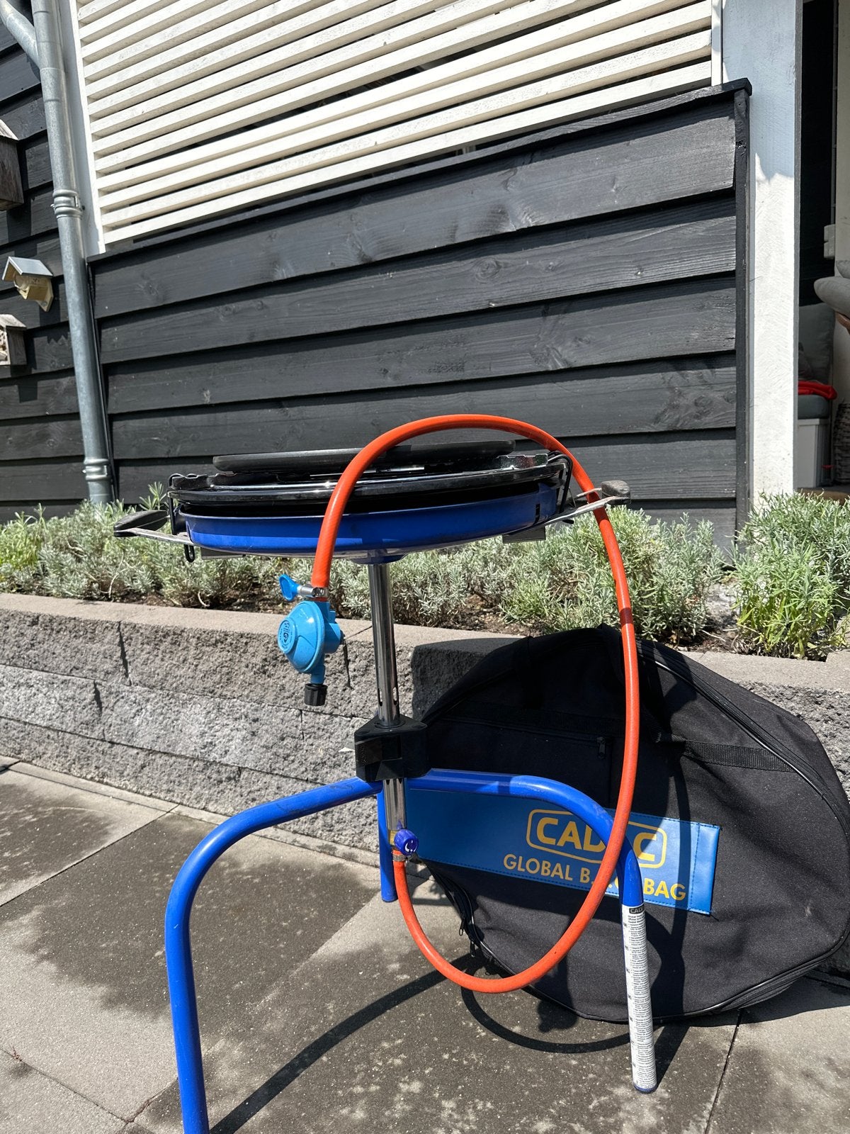 Cadac Global B.B.Q incl tas en nieuwe gezegelde gasfles, Ophalen, Gebruikt