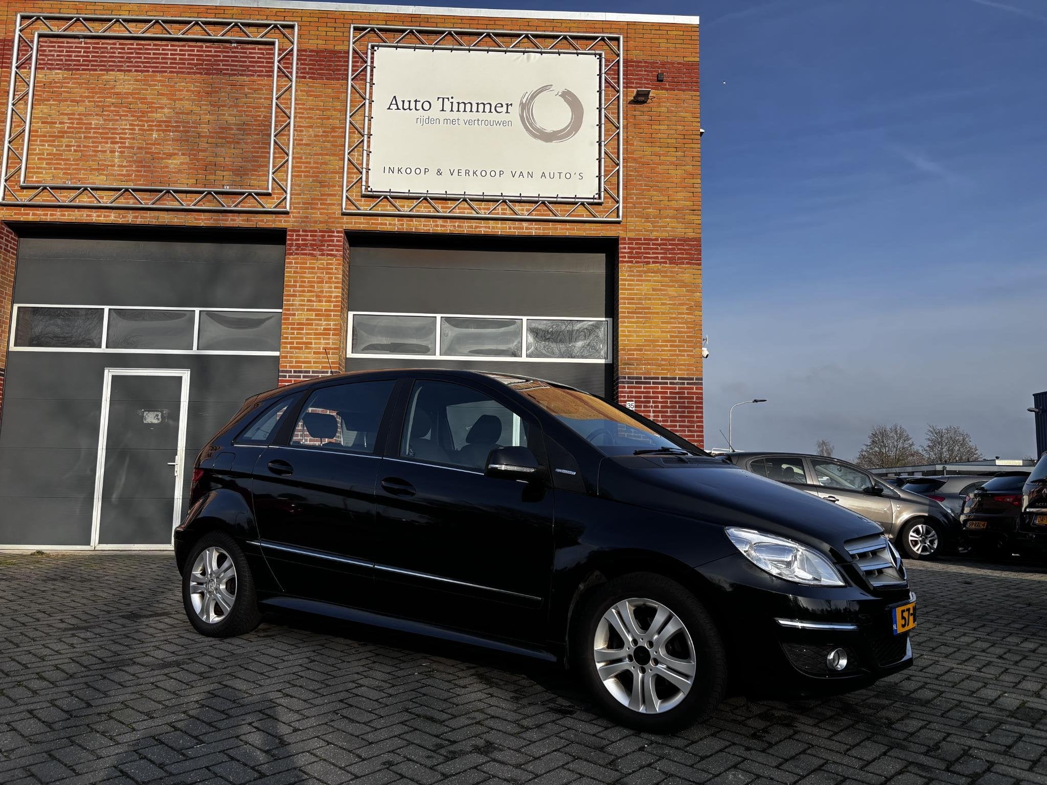 Mercedes-Benz B-klasse 160 BlueEFFICIENCY Business Class, Voorwielaandrijving, Stof, Zwart, Origineel Nederlands
