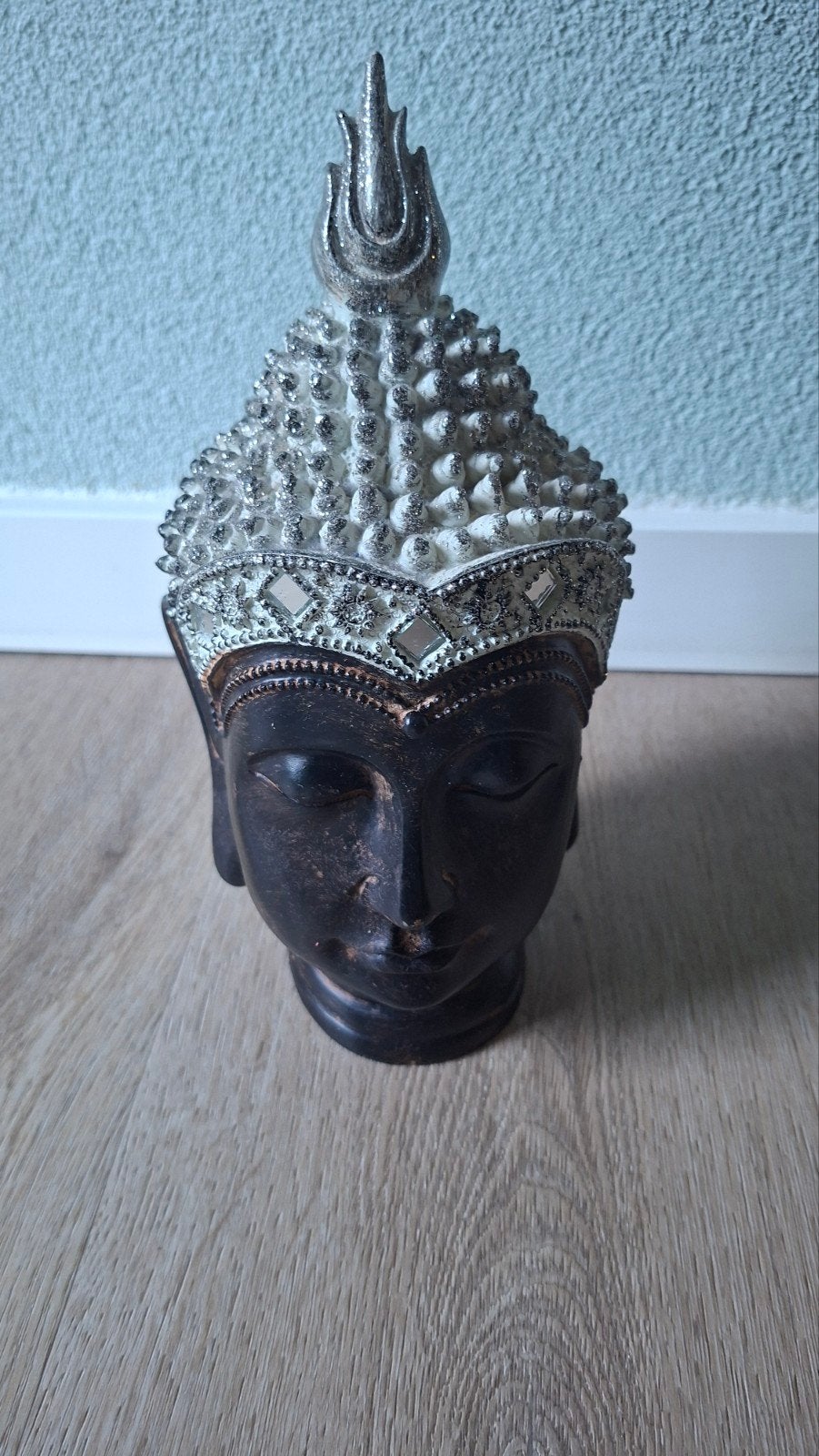 Boeddha hoofd decoratie - Zwart/Zilver, Huis en Inrichting, Gebruikt, Steen/keramiek, Ophalen of Verzenden, Met reliëf