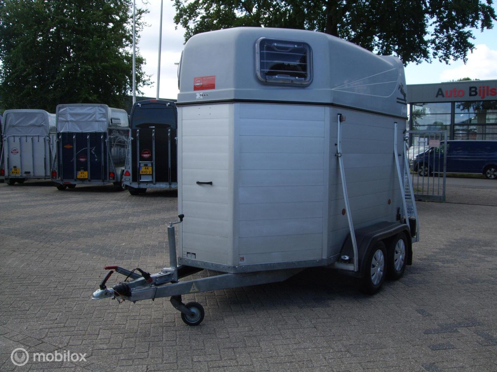 Mooie nette volledig aluminium Xx-trail Jade 2 paardstrailer, Dieren en Toebehoren, Paarden en Pony's | Trailers en Aanhangwagens