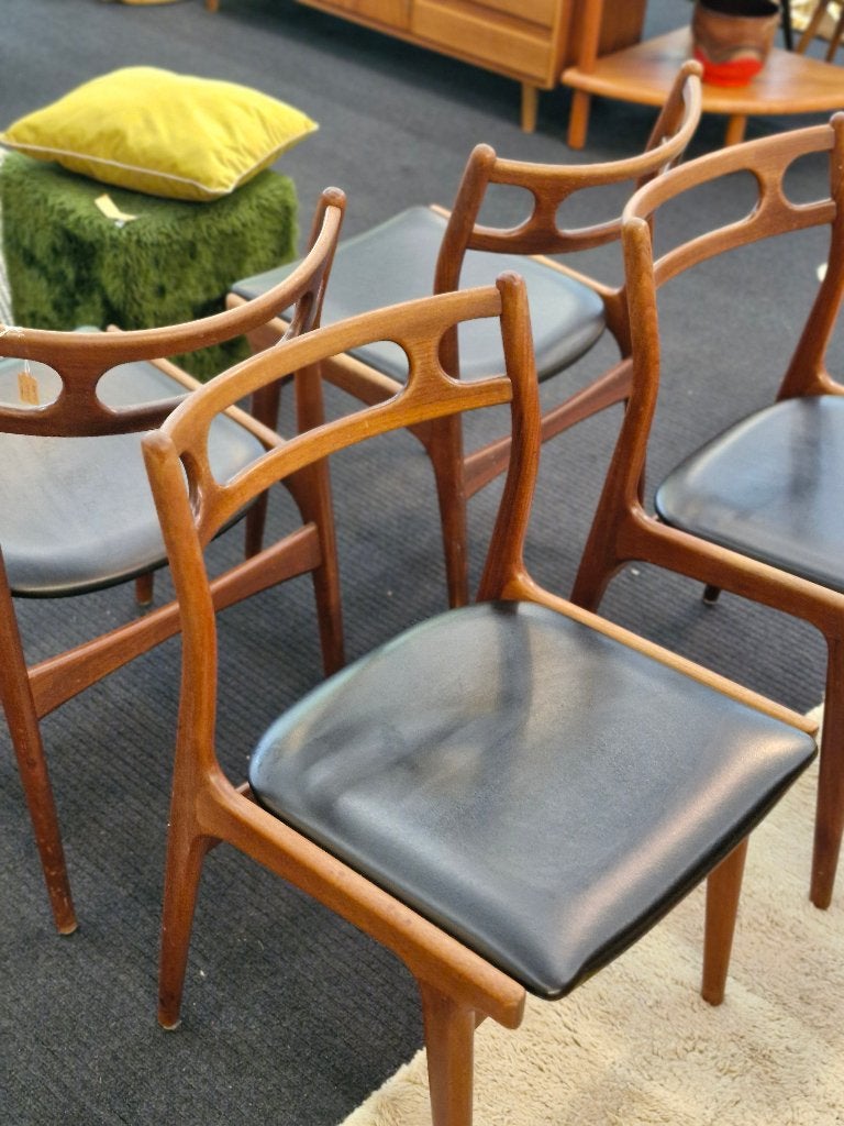 Foto 6 van Vintage Deens design eetkamerstoelen (4) Andersen Uldum
