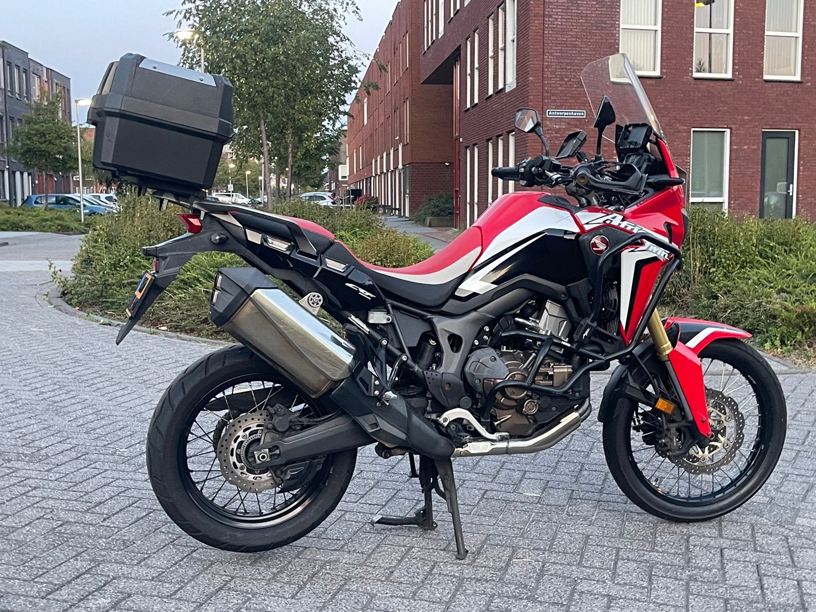 Honda Africa Twin 1000 DCT Automaat 2016 - full Compleet!, Occasion, Handvatverwarming, Particulier, 1000 cc