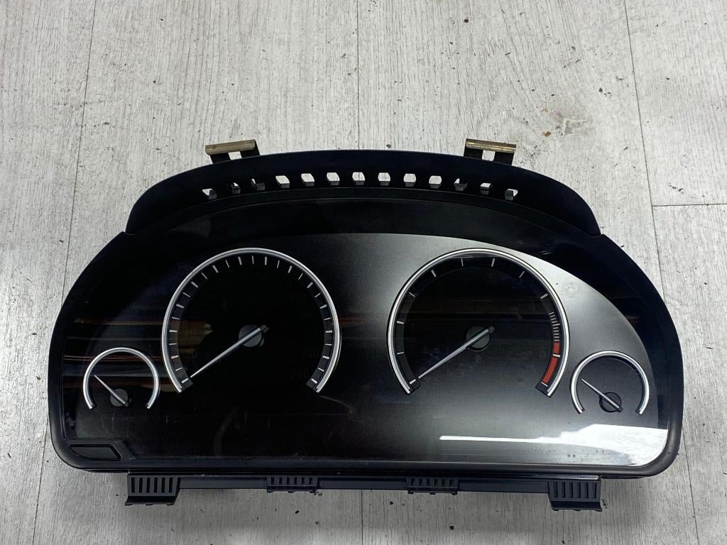 bmw kilometerteller onderdelen f01, Gebruikt, Jvcarservice, Ophalen of Verzenden, BMW