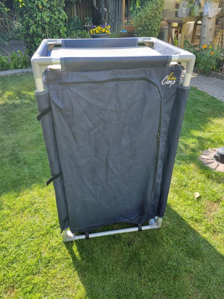 Kamperen, Ophalen, Zo goed als nieuw, Campingkast